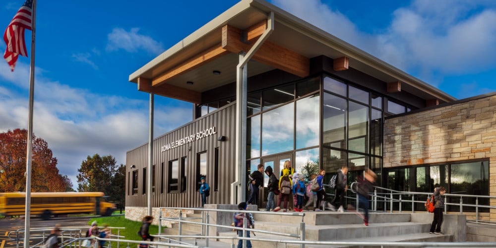 Ixonia Elementary School exterior