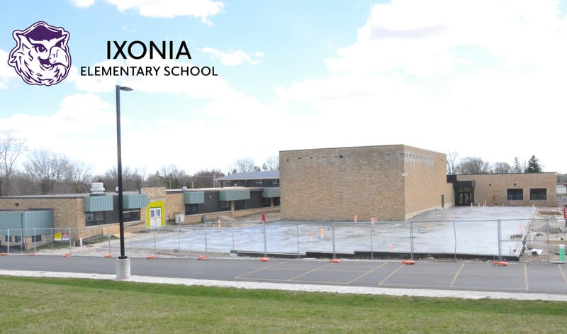 Photo of Ixonia Elementary Exterior Showing Construction Progress